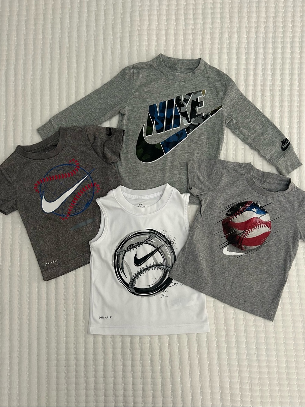 Nike Boys Gray and White Baseball Graphic Top Bundle Size 2T